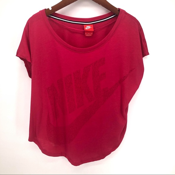 Nike Tops - Nike Swoosh Pink Printed Fitness Activewear Top M